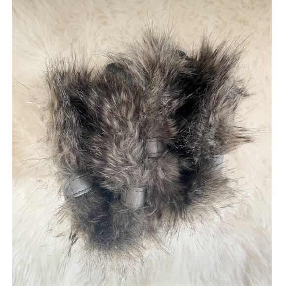 Sorel Joan of Arctic Boots 6.5 - Picture 6 of 9